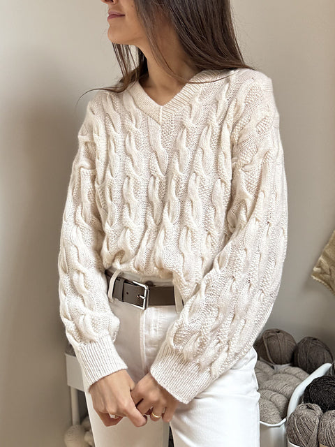 PEARL V NECK