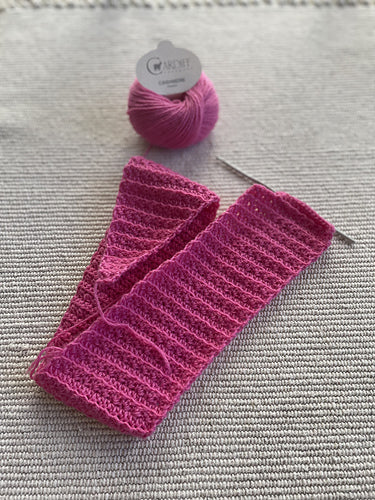 RUBY SCARF