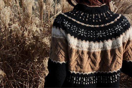WINTER PARTY PULLOVER