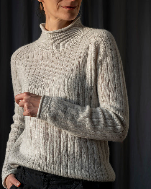 MERE SWEATER
