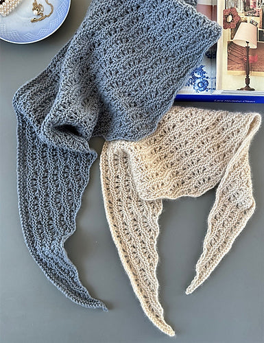 PEACOCK SCARF