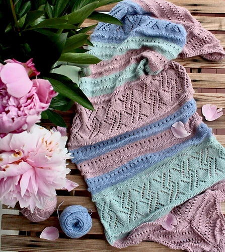 SOFT SUNSET SHAWL