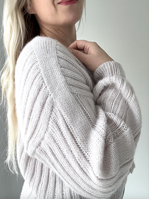 KEEPER CARDIGAN