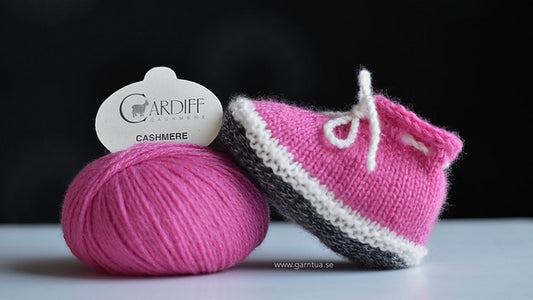 CASHMERE BABY BOOTS