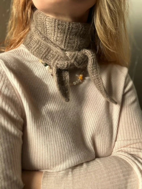 SCARF N.4